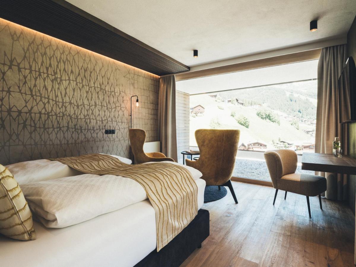 Hotel Tirolerhof 4 Sterne Superior Тукс Екстериор снимка