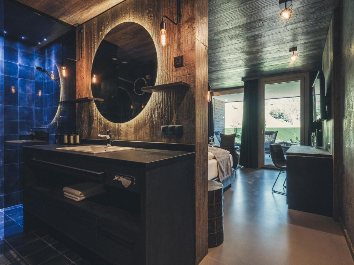 Hotel Tirolerhof 4 Sterne Superior Тукс Екстериор снимка