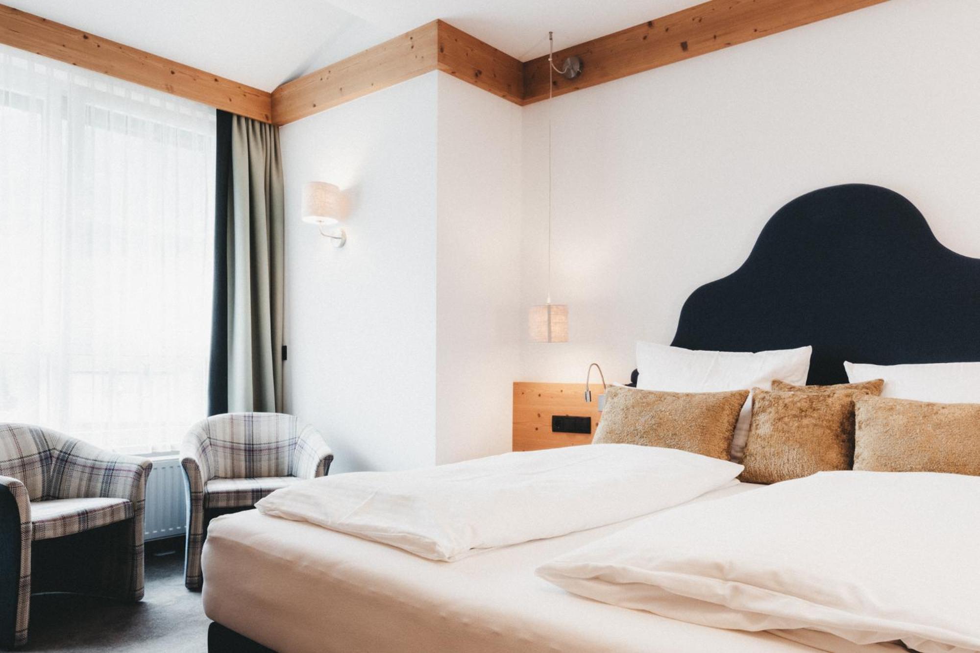 Hotel Tirolerhof 4 Sterne Superior Тукс Екстериор снимка